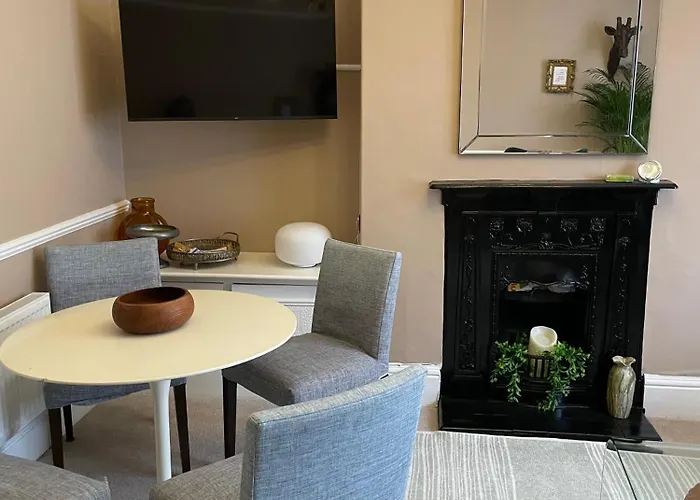 Fabulous 2 Bed Flat *