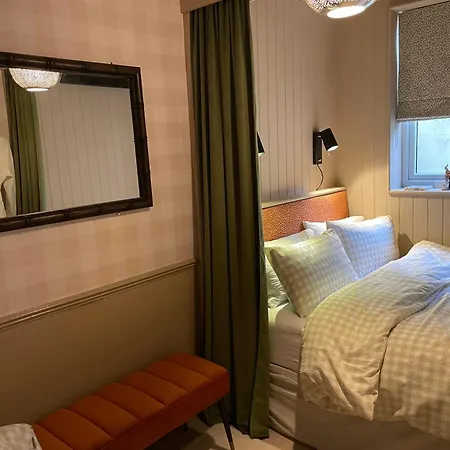 Fabulous 2 Bed Flat 公寓 约克